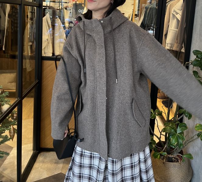 Dm124.全員必收百搭連帽手工大衣 