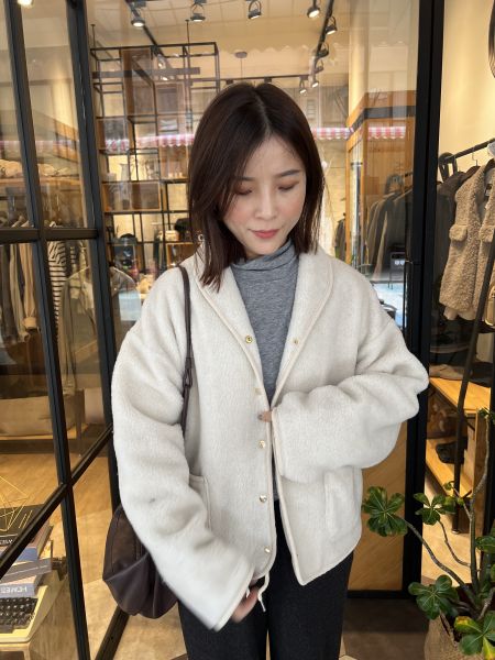 Dc121.暖呼呼羊羔毛翻領外 