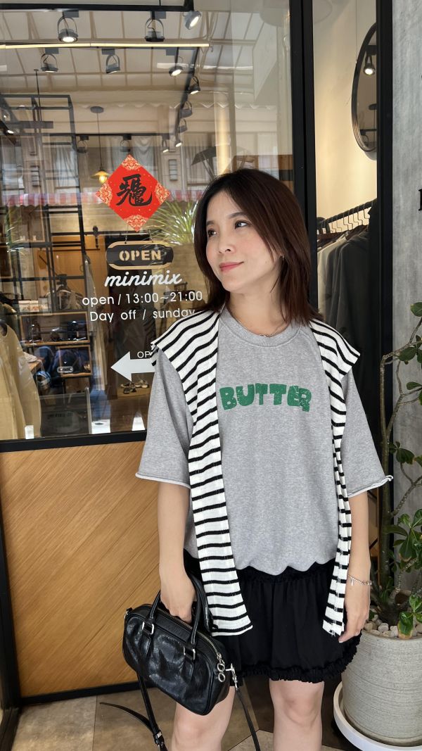 Mh313.可愛夏日版Butter 短袖大學t 