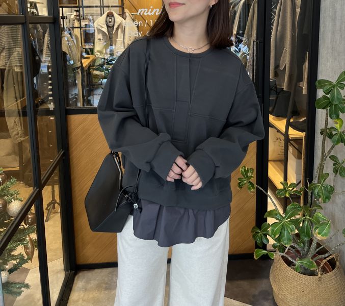 Jn110.最愛設計師檔口質感絨面拼層次上衣 