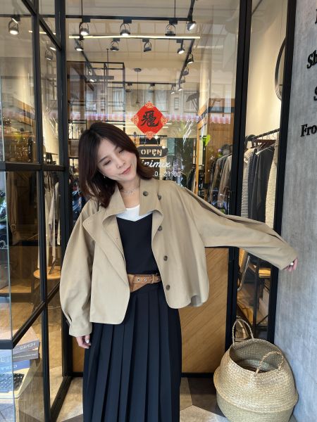 Ma326.最愛設計師檔口超美短風衣 