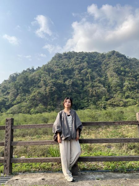 Ai24設計檔口超Q泡袖輕風衣 