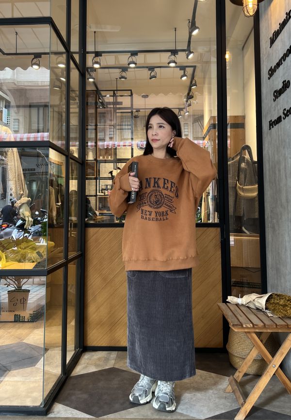 Nv111.不挑人絨棉坑紋美版裙 