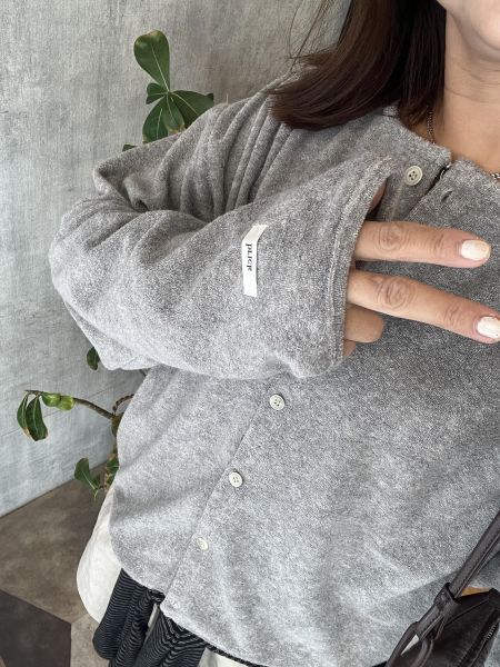Sp123.霧絨面可愛開襟衫/灰 