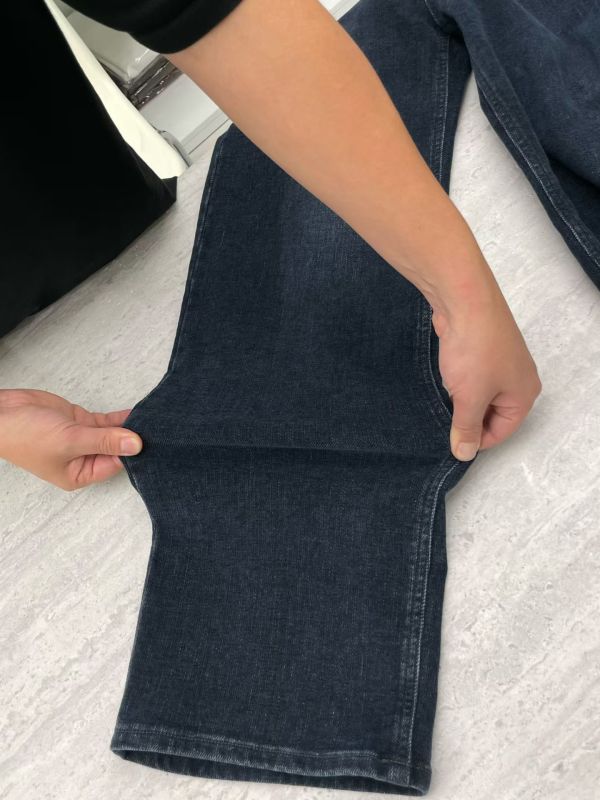 Dc117.p牌家超舒服內短絨牛仔褲 