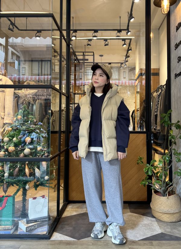 Jn108.全員必收超美版單色大學t 