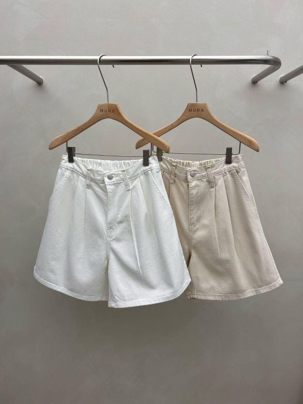 Ai29.不挑人奶油系短褲 