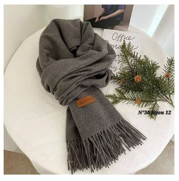 Dc125.超親膚羊絨圍巾 