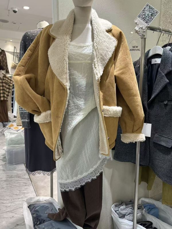 Hm131.高單檔口麂皮毛毛翻領外 