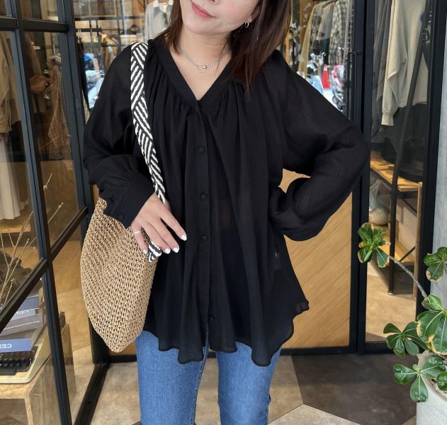 Ap410.自帶仙氣皺摺包釦衫 