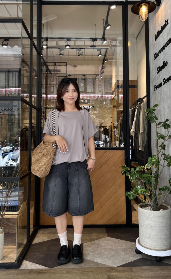 Ap407.簡約設計綁帶上衣 