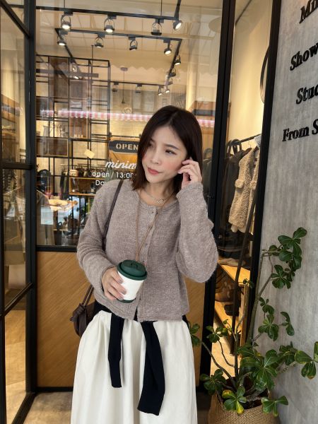 Dc103.完美比例混羊毛開釦衫 