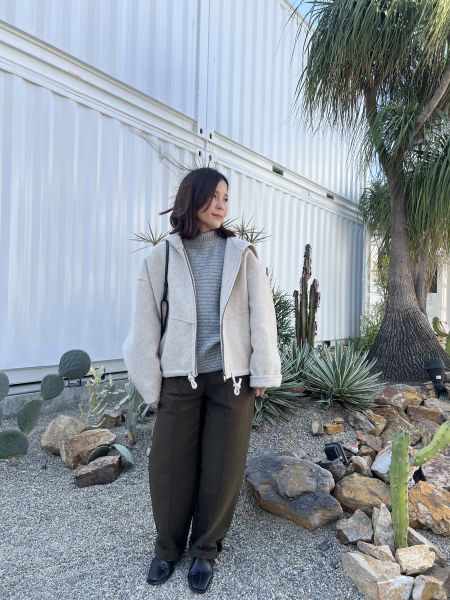 Hn130.必買可愛羊絨帽斗篷手工大衣 