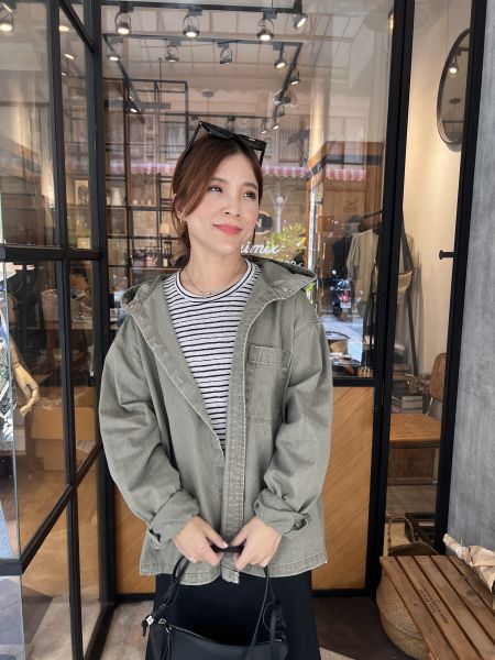 At901.不規則棉條紋T 