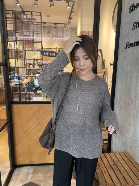 At907.超美混色鬆弛感針衫 