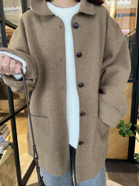 Dc122. QQ感100% 羊毛輕量大衣 