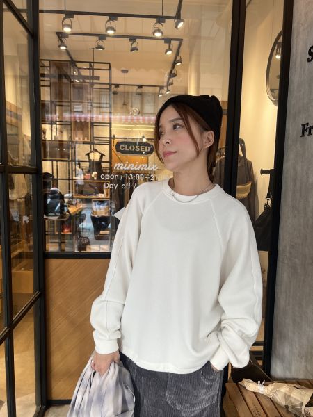 Nv108.質感愛牌家特殊面料抽繩大學 