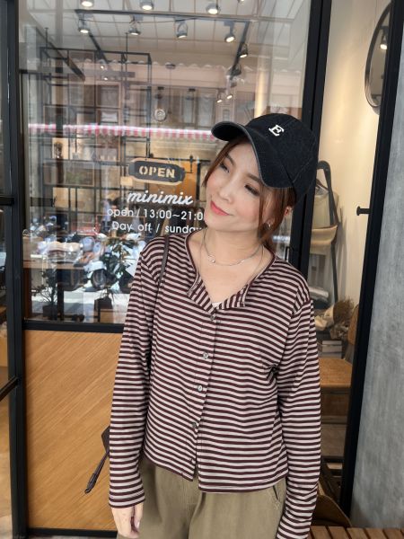 At903.全員必收/顯瘦條紋開扣t 