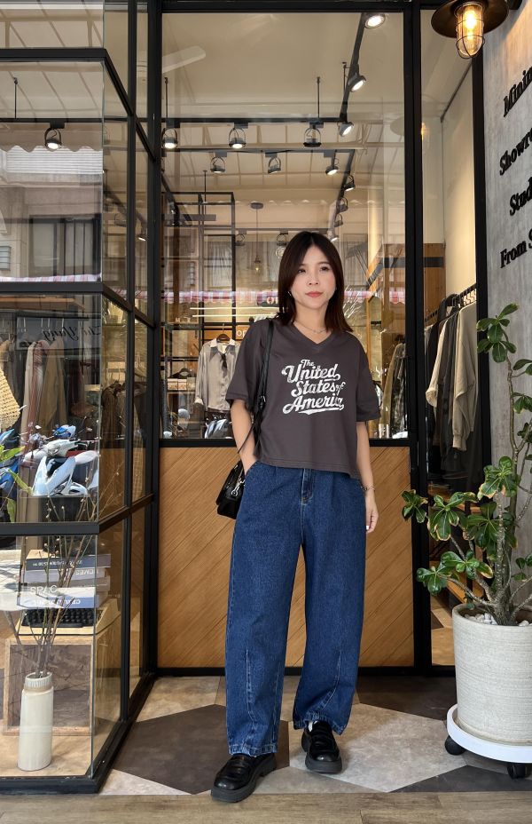 Ap424.不挑人原色小彎刀牛仔寬褲 