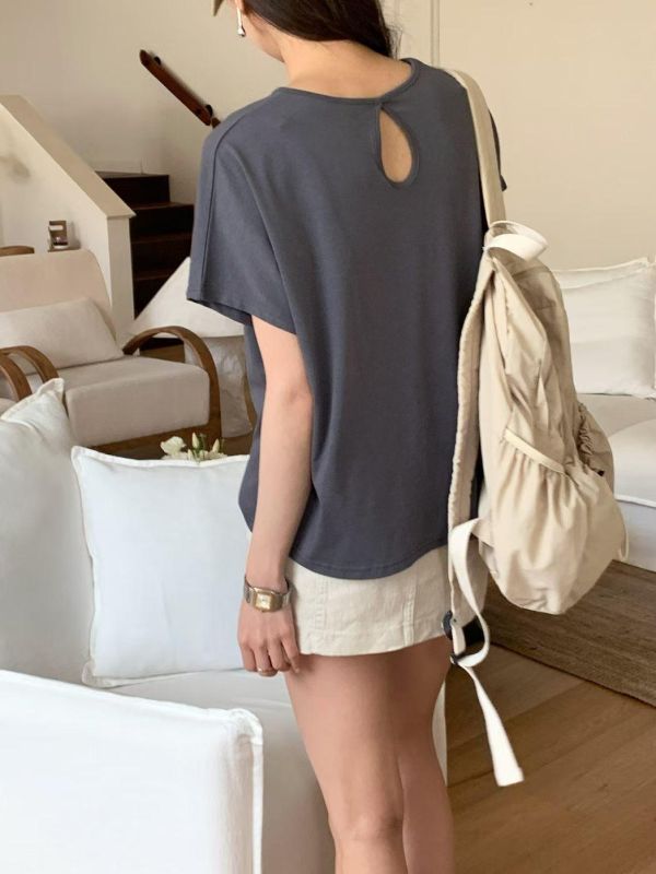 Ai02.微斗篷英字t 