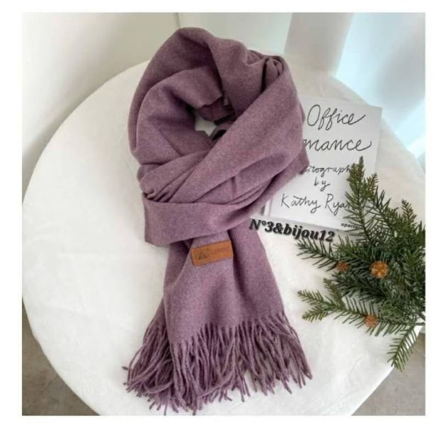 Dc125.超親膚羊絨圍巾 