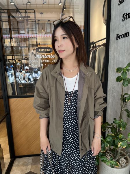 Ap420. 小立領輕工裝風衣外套 