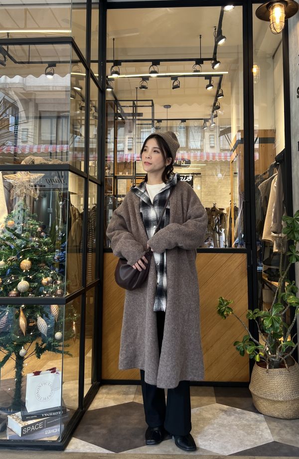 Dm113.時髦加分長版罩衫外套 