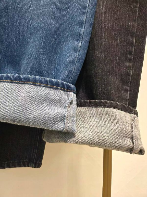 Hm140.緊急上架愛牌必買牛仔褲/碳黑 