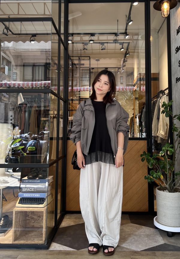 Ai19.愛牌家空氣感輕量弧度神褲 