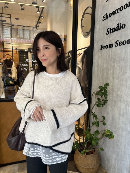 Dm104.可愛滾邊設計毛衣 