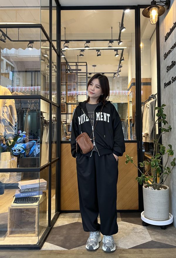 Ma312.薄款休閒帽外套裝 