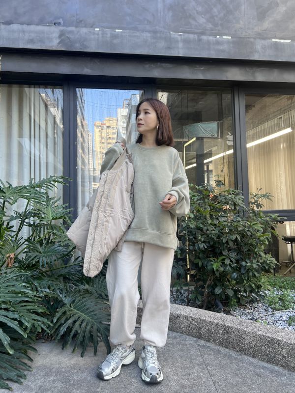 Aa66.闆娘私心推薦絨面超舒服大學T 