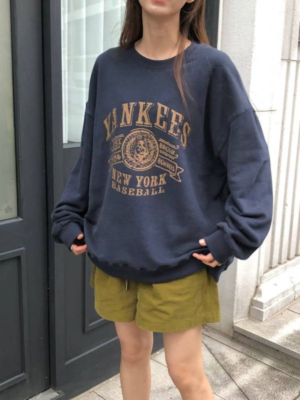 Nv119.室友共穿！必收洋基大學t 