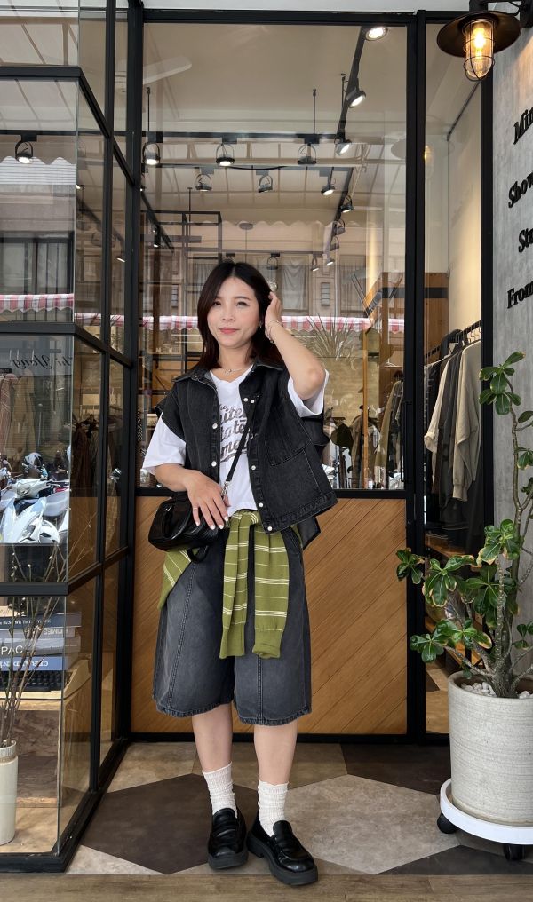 Ap426.設計檔口完美牛仔背心 