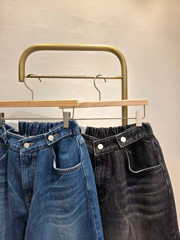 Hm140.緊急上架愛牌必買牛仔褲/碳黑 