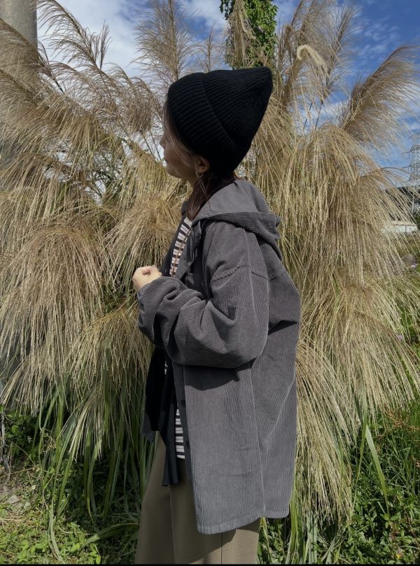 Nn123.設計師檔口坑條絨帽衫外 