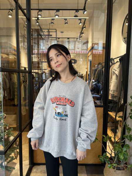 Dm110.室友共穿/超Q尖叫雞大學t 