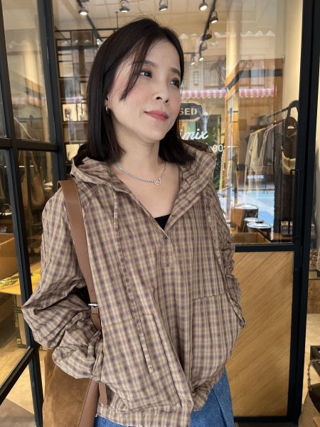 Nv118.超Q輕盈美格帽衫 