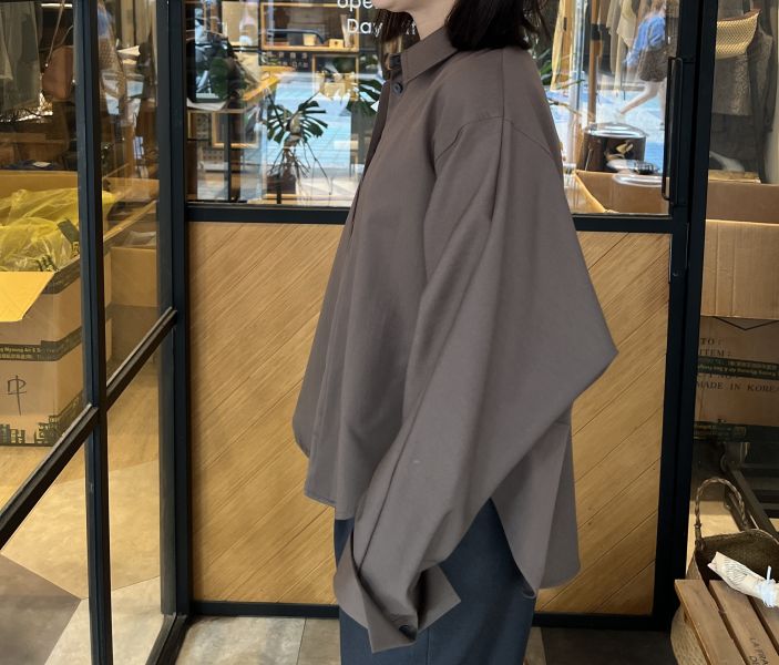 Nv120.設計愛牌檔口剪裁襯衫 