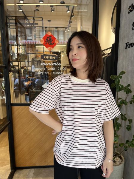 Mh301.可愛彩條短t 