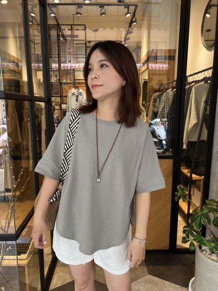 Ap409.最愛設計檔口剪裁上衣 