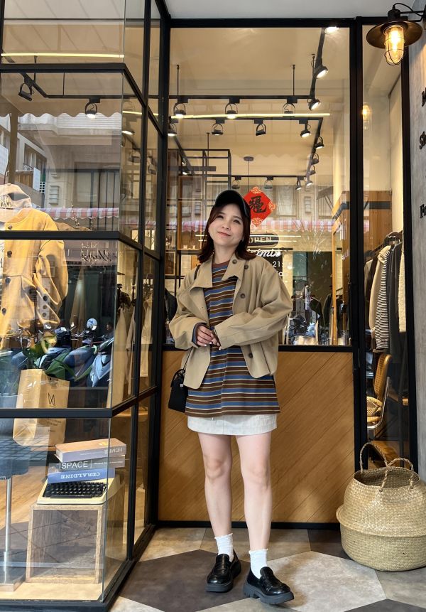 Ma326.最愛設計師檔口超美短風衣 