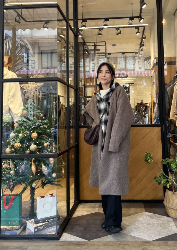 Dm113.時髦加分長版罩衫外套 