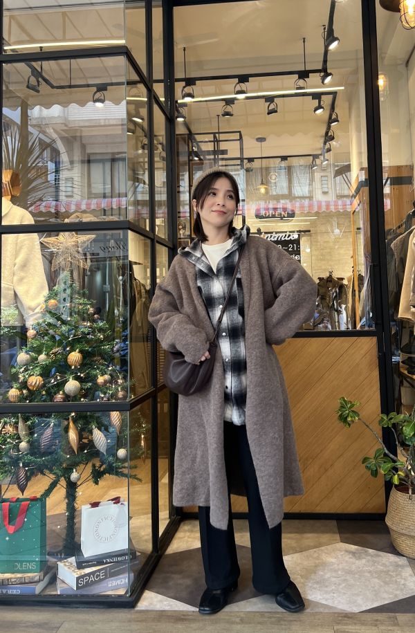 Dm113.時髦加分長版罩衫外套 