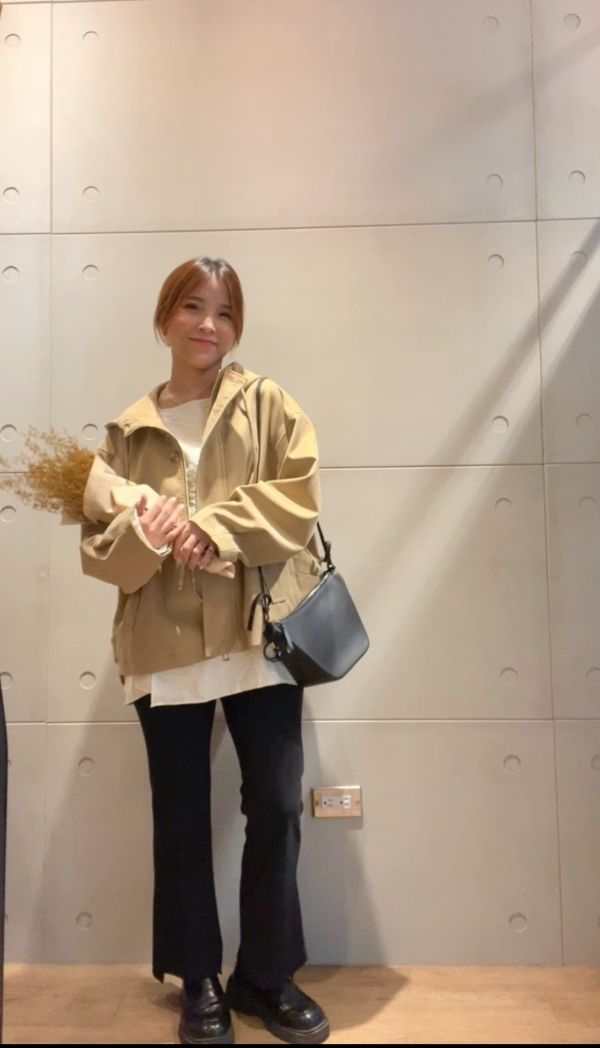 At918.秋日最美連帽風衣外套 