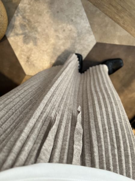 Dc113.不挑人質感S家針織細摺裙 