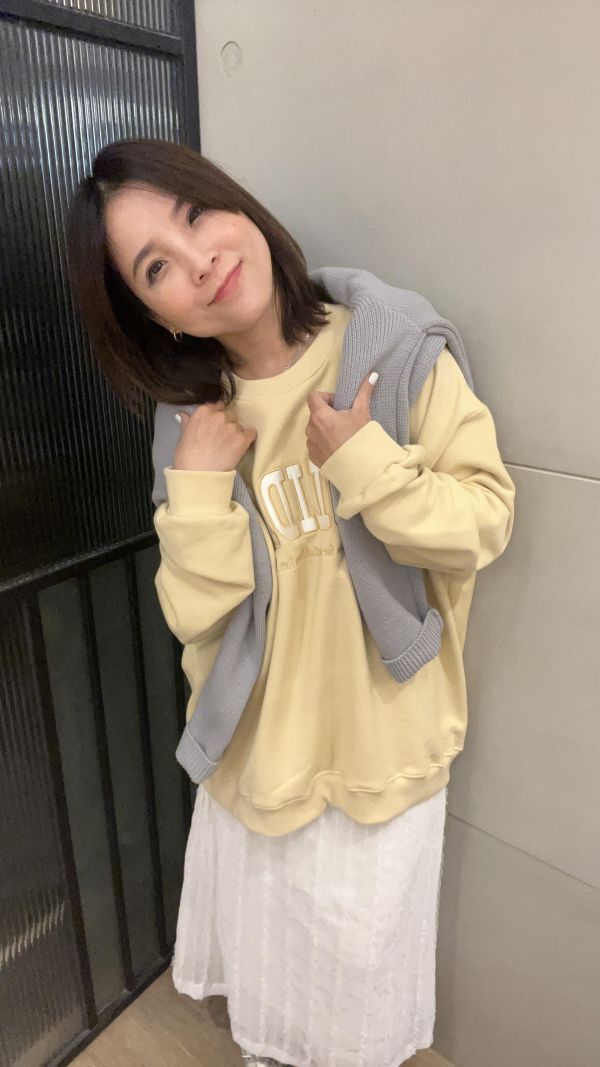 spt101.最新春款假期大學t（預購年後到貨） 