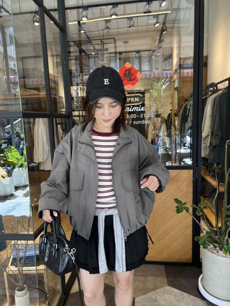 Mh312.延展條紋拼色針織背心 