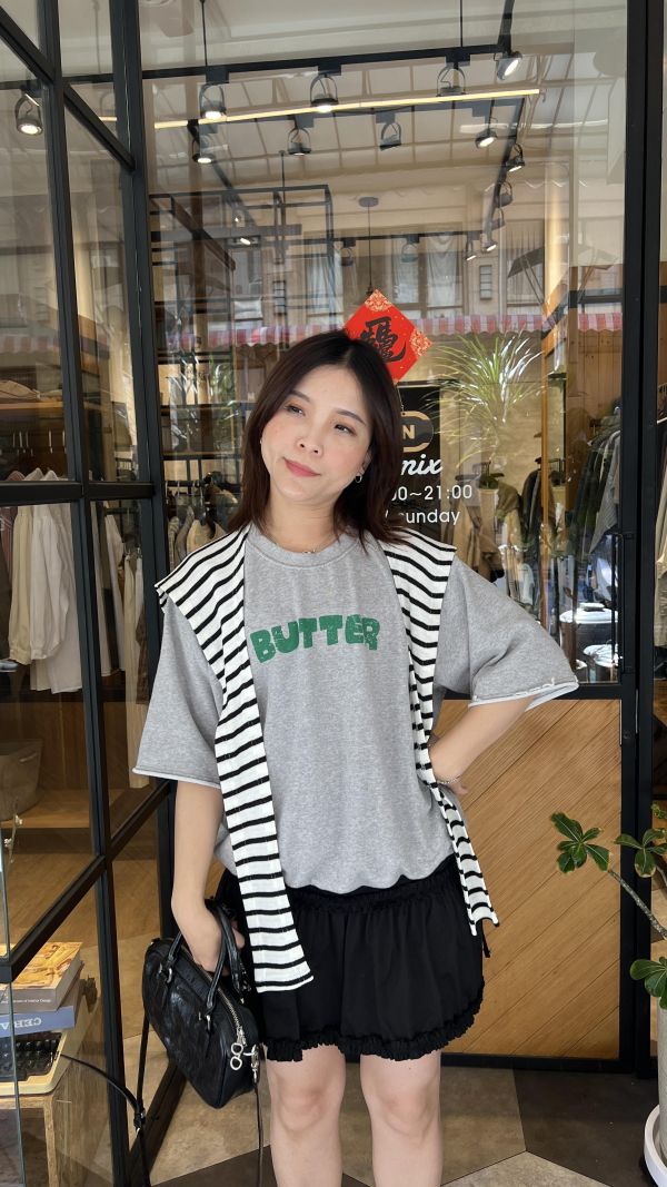 Mh313.可愛夏日版Butter 短袖大學t 