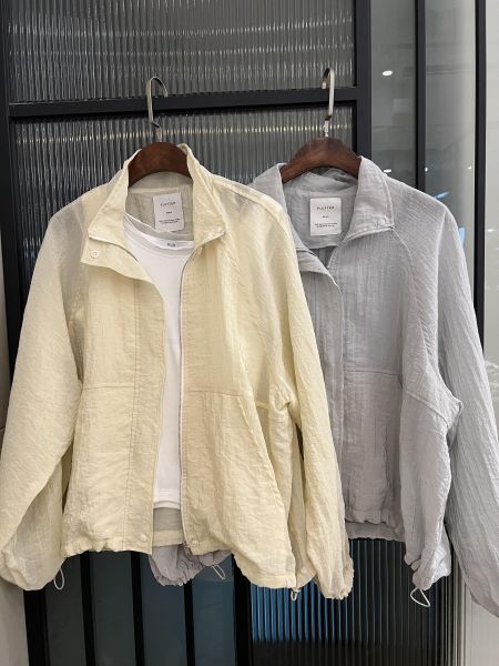 Fz22.質感光澤輕量外套 